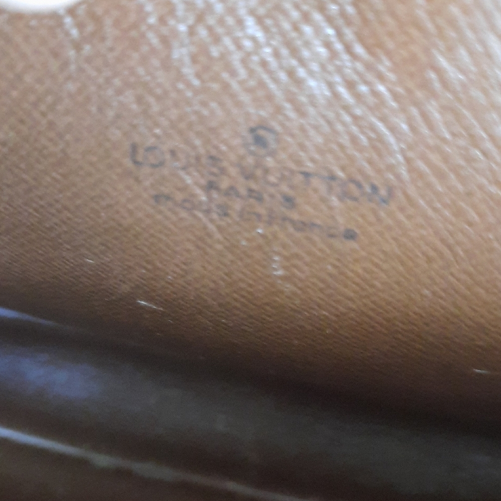 Louis Vuitton Brown Monogram Clutch - Picture 13 of 14